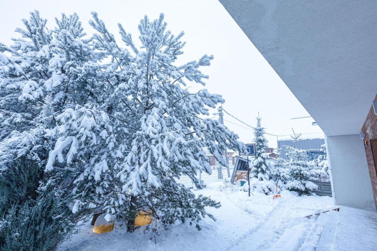 فيلا Chalet ياخروما المظهر الخارجي الصورة